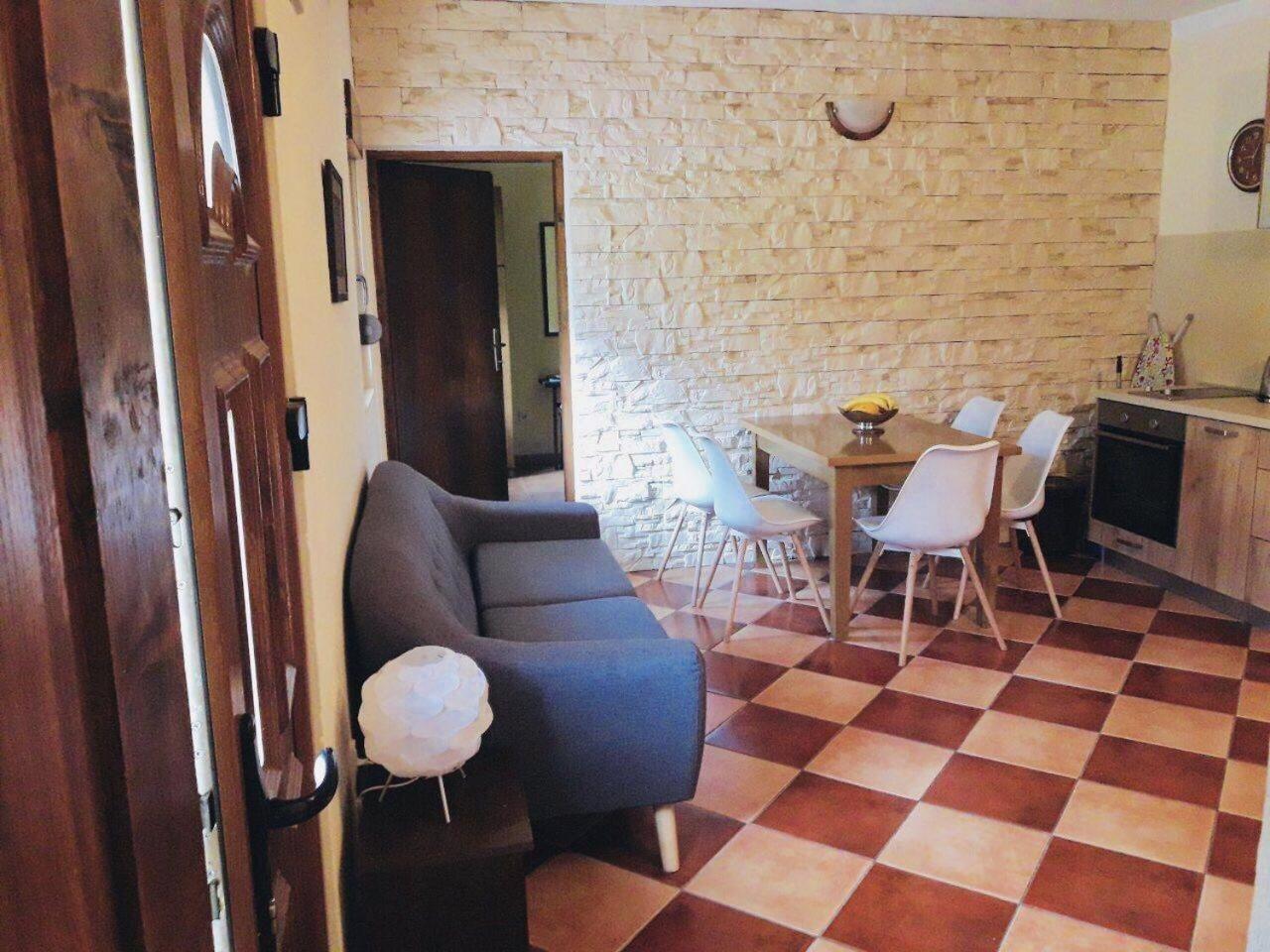 Mediterranean Holiday House & Apartments Kotor Exterior photo