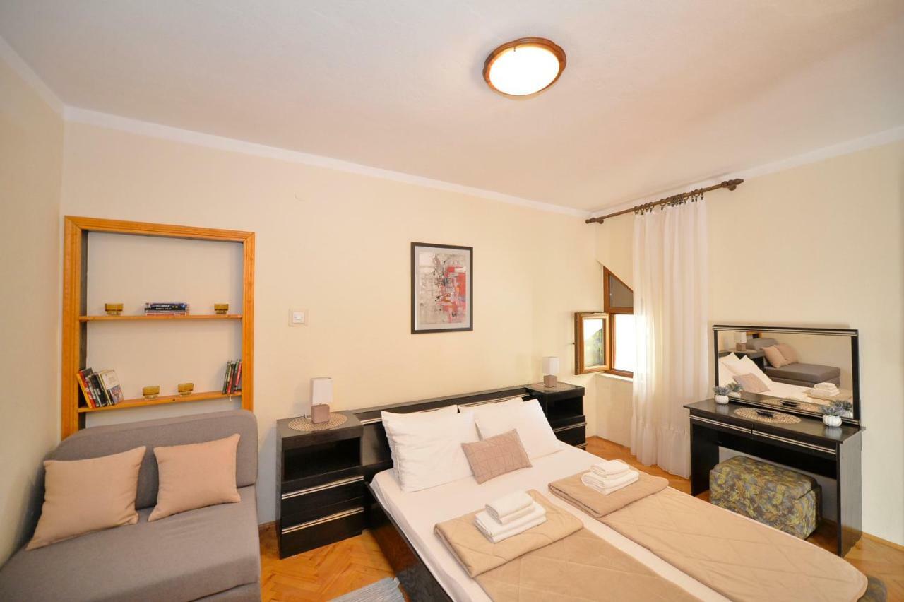 Mediterranean Holiday House & Apartments Kotor Exterior photo
