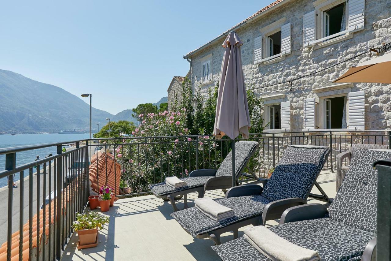Mediterranean Holiday House & Apartments Kotor Exterior photo