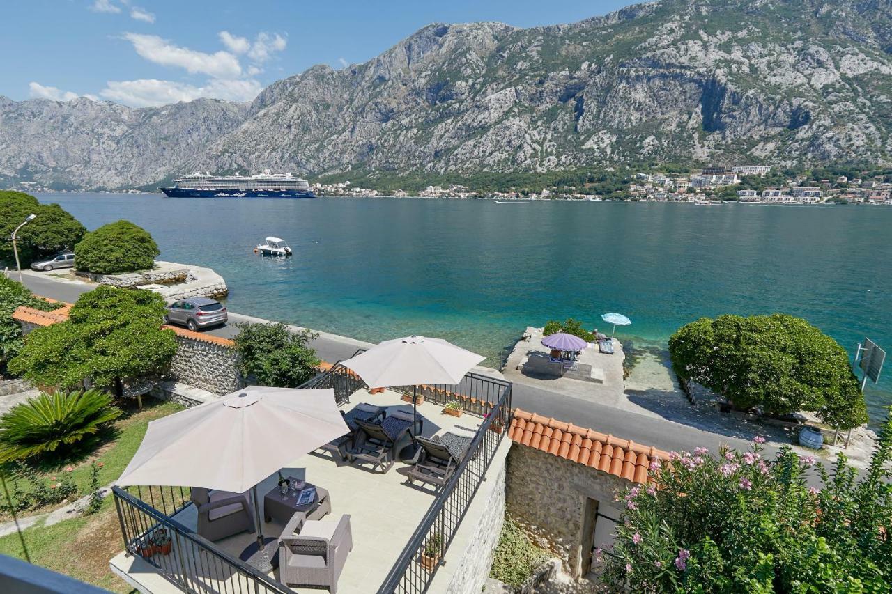 Mediterranean Holiday House & Apartments Kotor Exterior photo