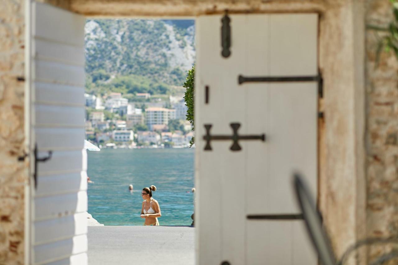 Mediterranean Holiday House & Apartments Kotor Exterior photo